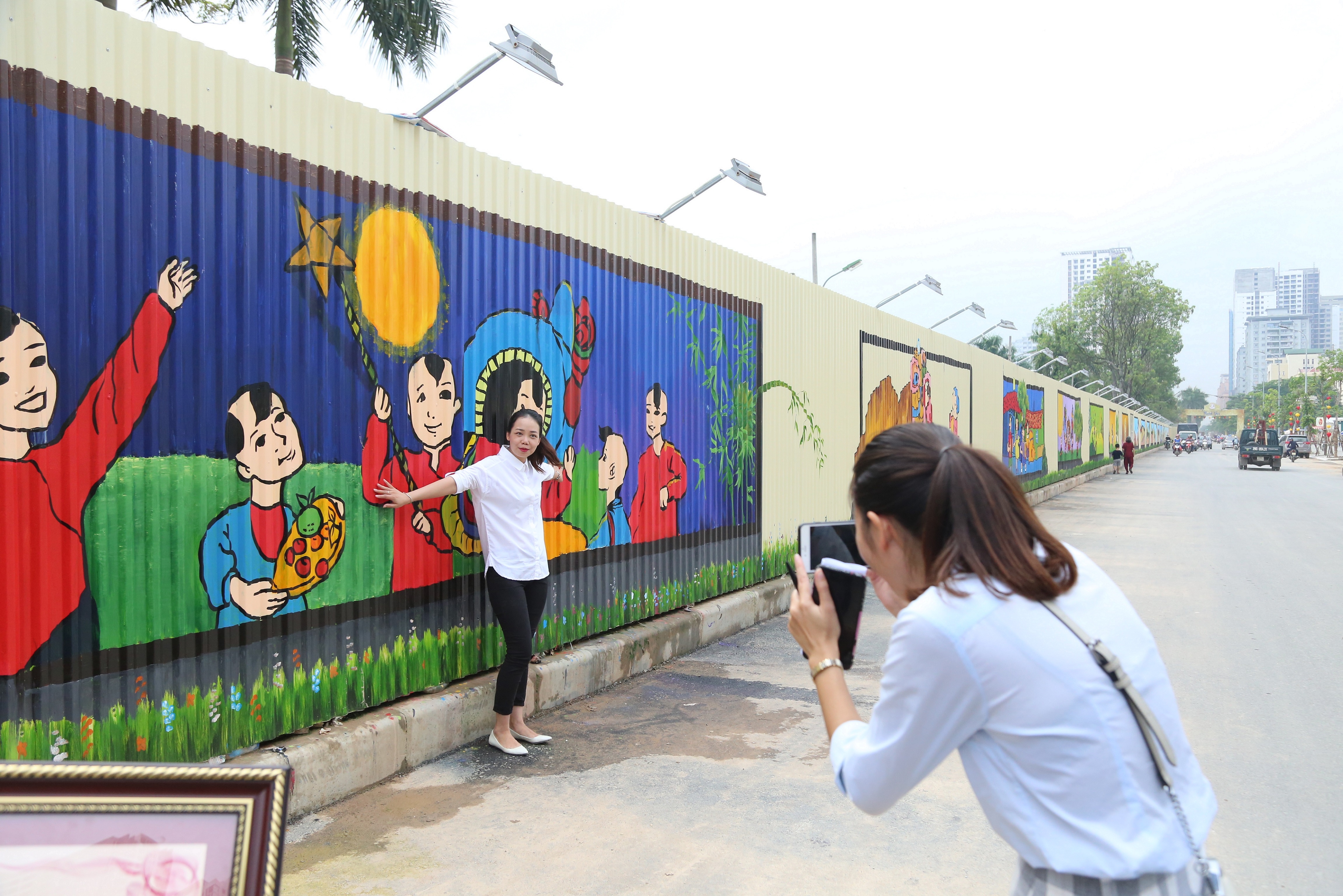 buc tranh trung thu 3D dai nhat VN anh 2