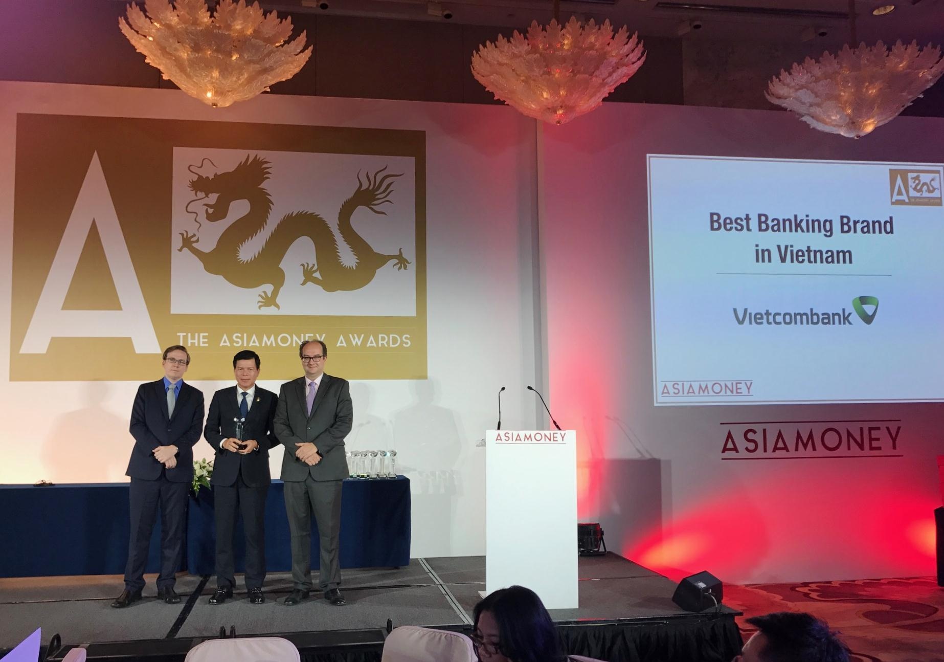 Vietcombank dat giai ngan hang tot nhat Viet Nam anh 1