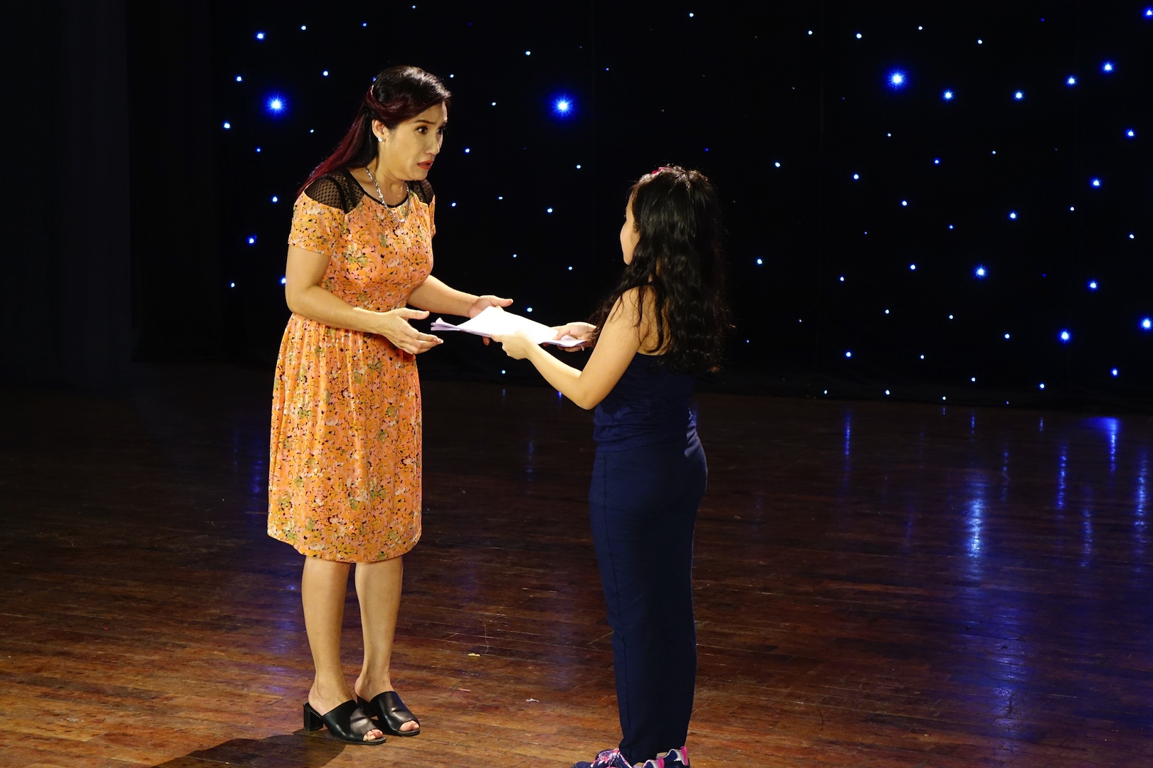 Thanh Thuy tro lai lam nhac kich cho thieu nhi anh 4