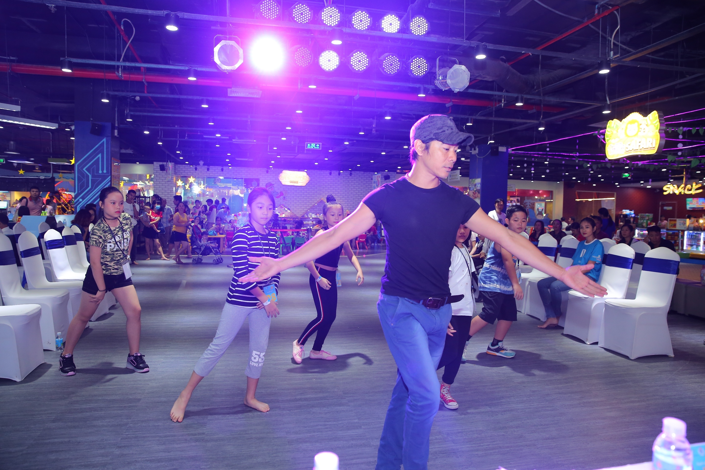 Thanh Thuy tro lai lam nhac kich cho thieu nhi anh 9