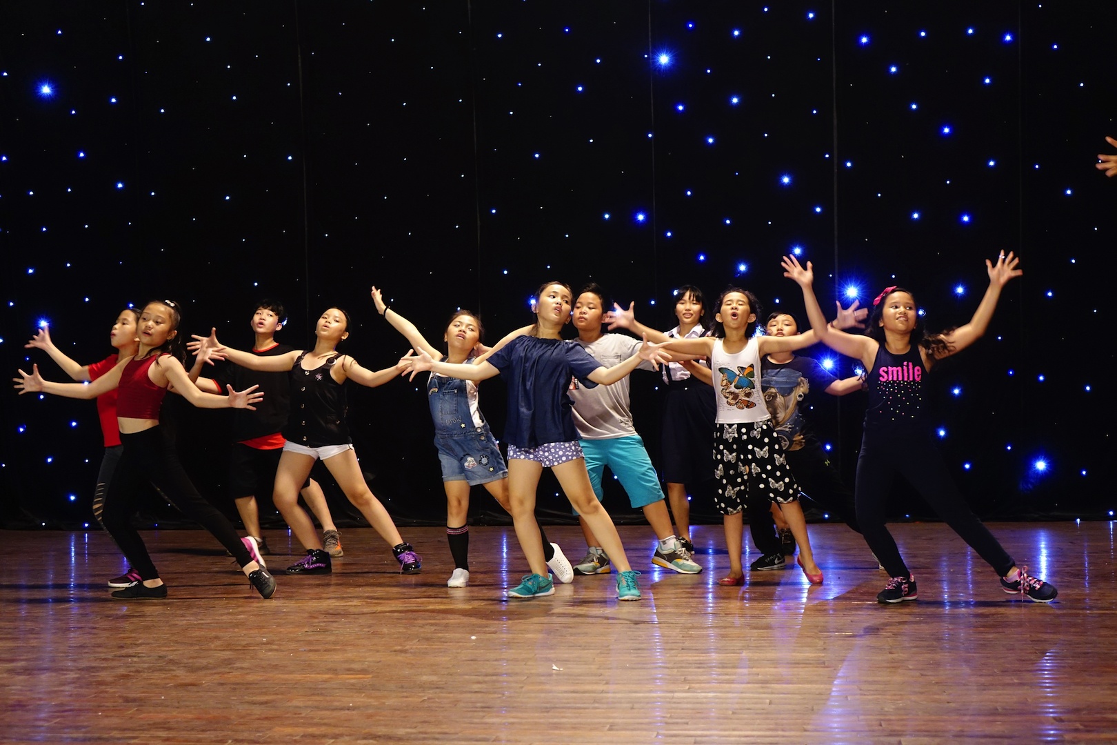 Thanh Thuy tro lai lam nhac kich cho thieu nhi anh 5