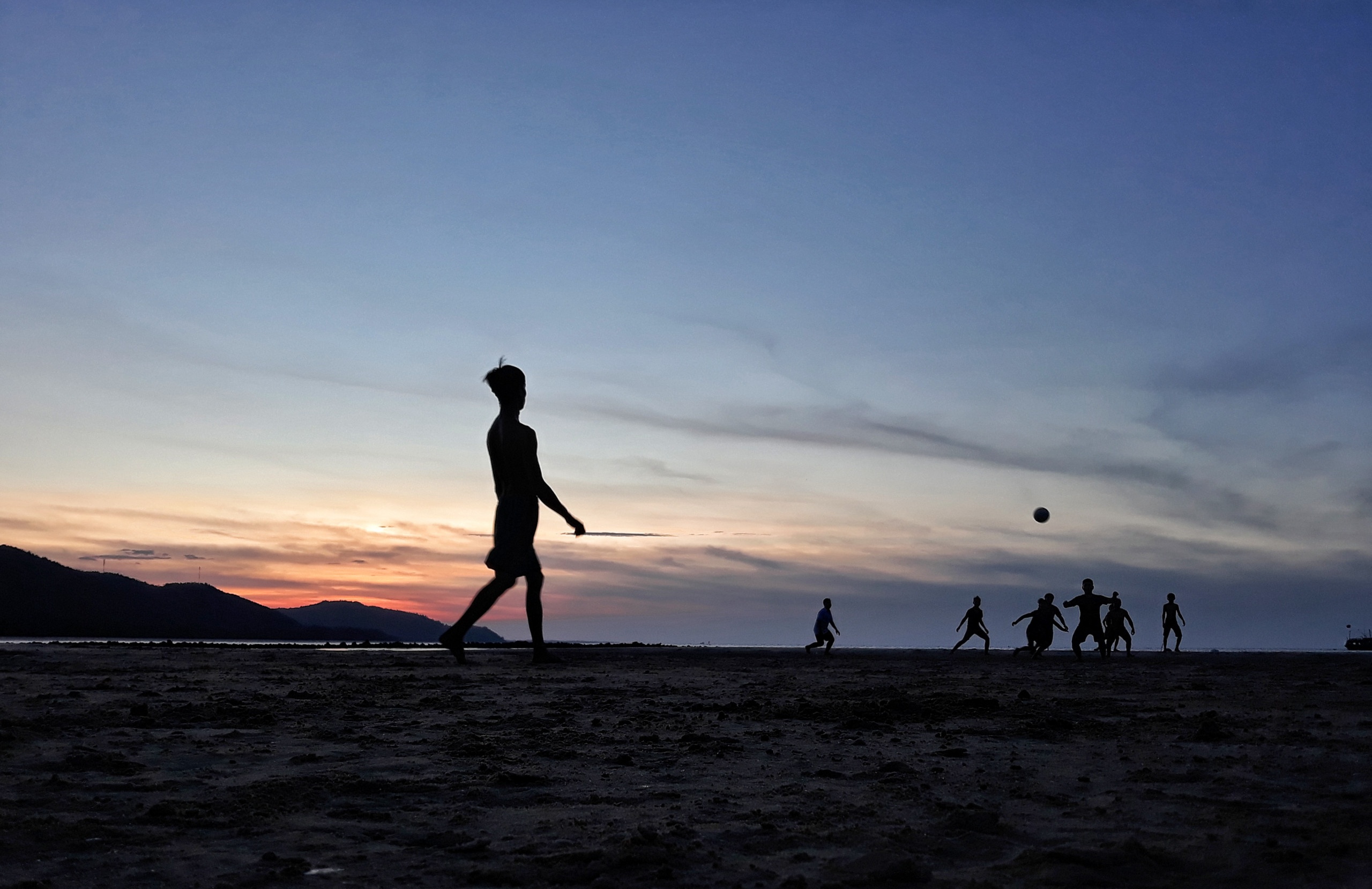 Samsung Galaxy J7 Pro ảnh 1 Samsung Galaxy J7 Pro anh 1