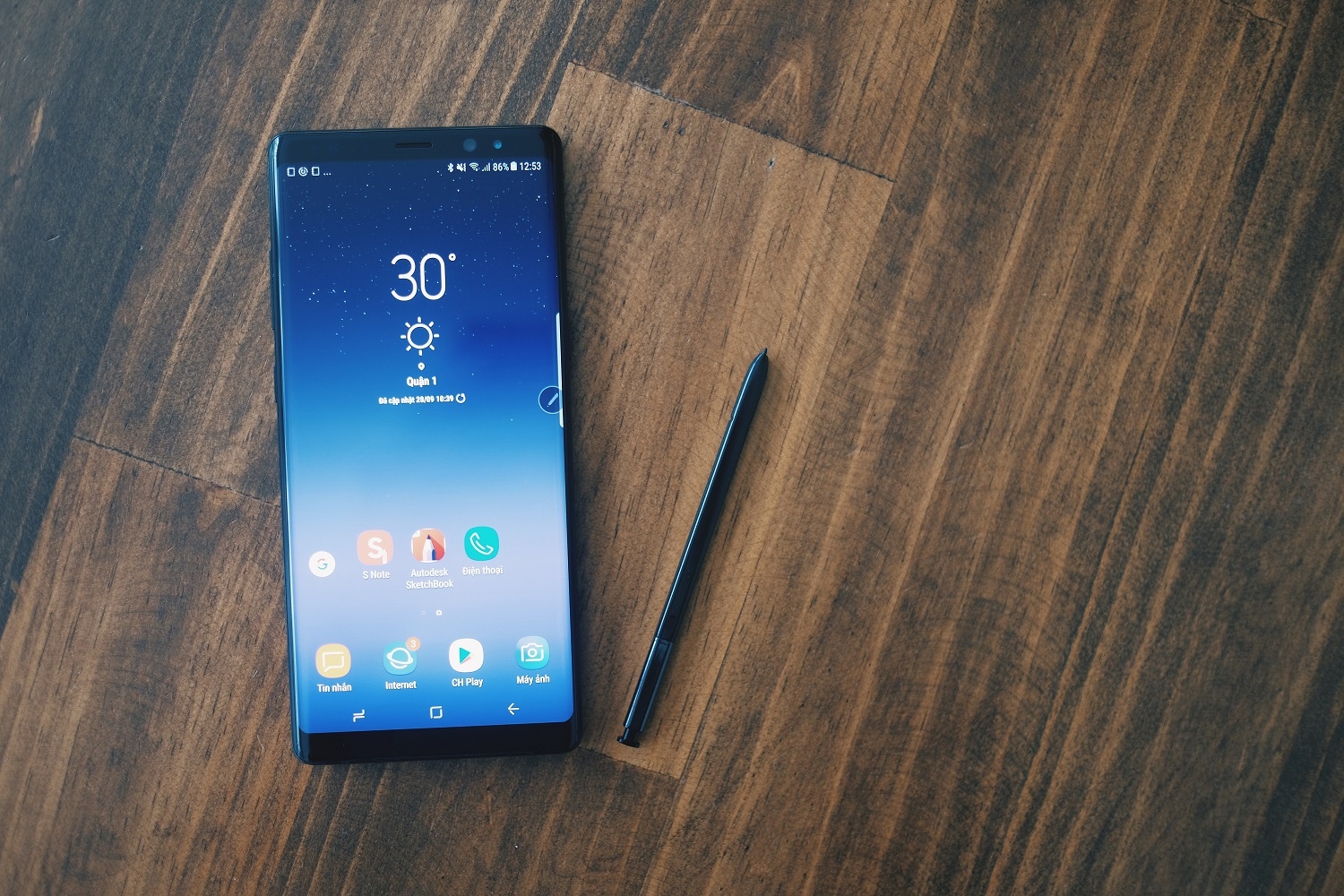 Galaxy Note 8 su tro lai cua nha vua anh 3