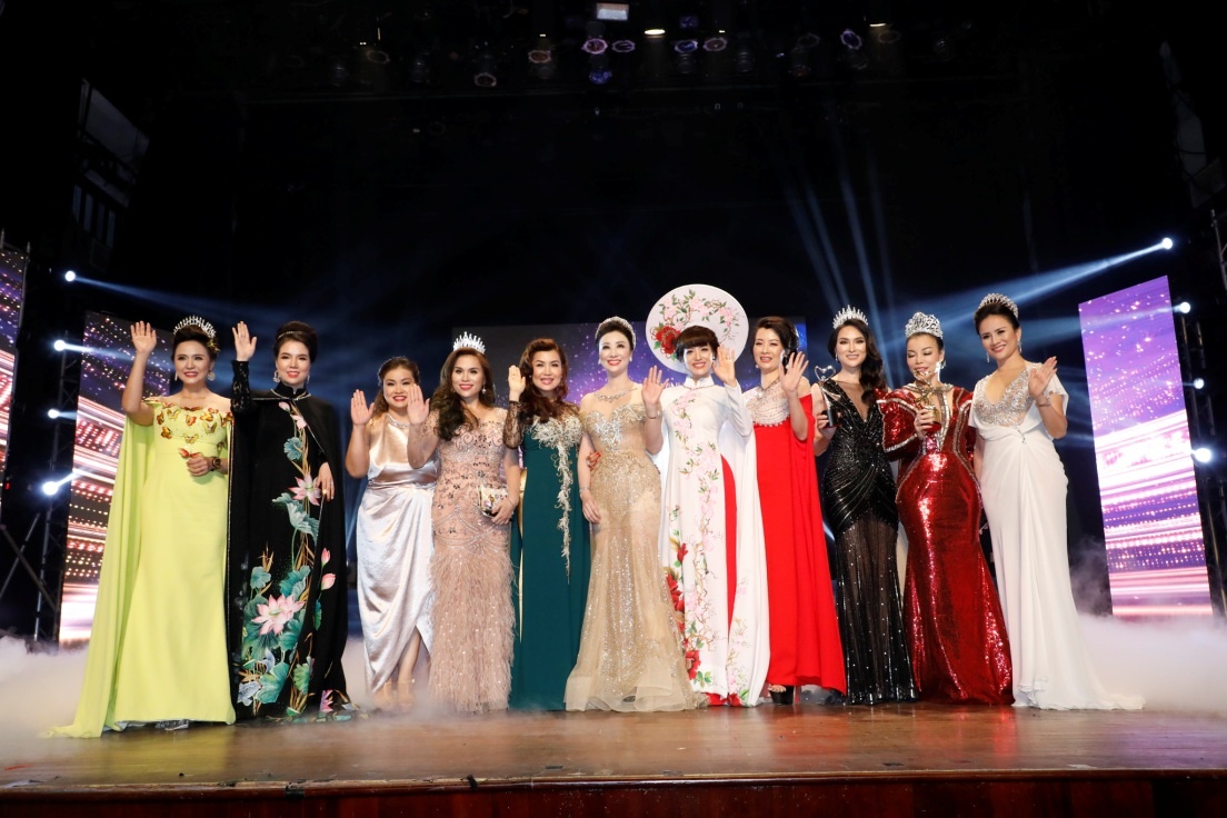 Nu doanh nhan Sac - Tam - Tai anh 2