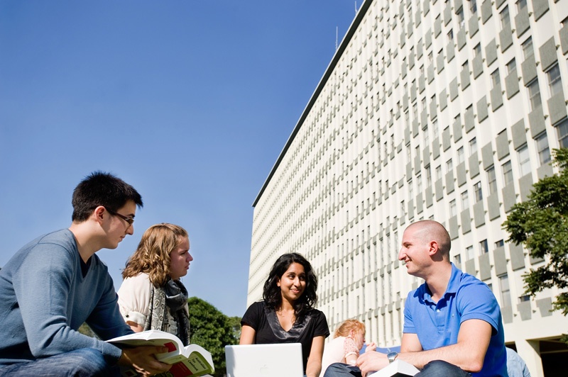 du hoc Duc Anh anh 1