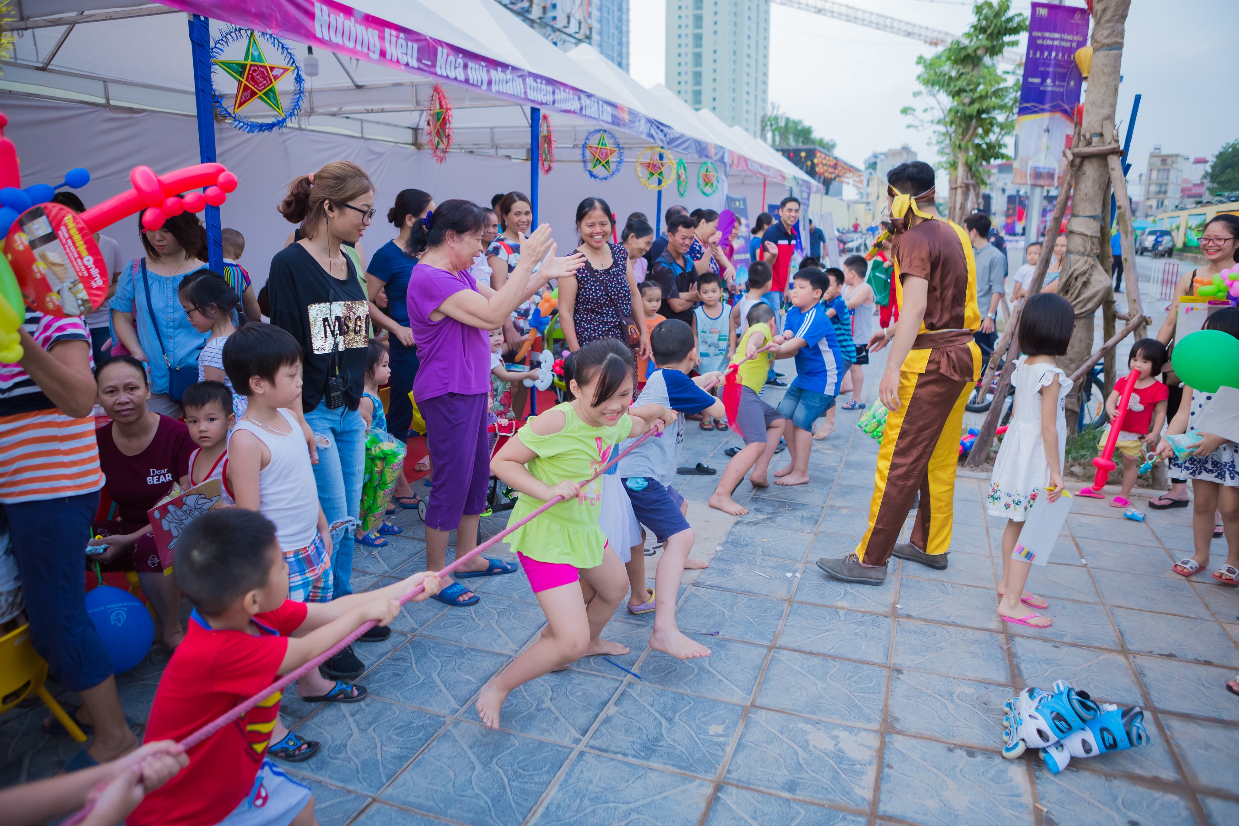 tre em Ha thanh vui don Trung thu truyen thong anh 3