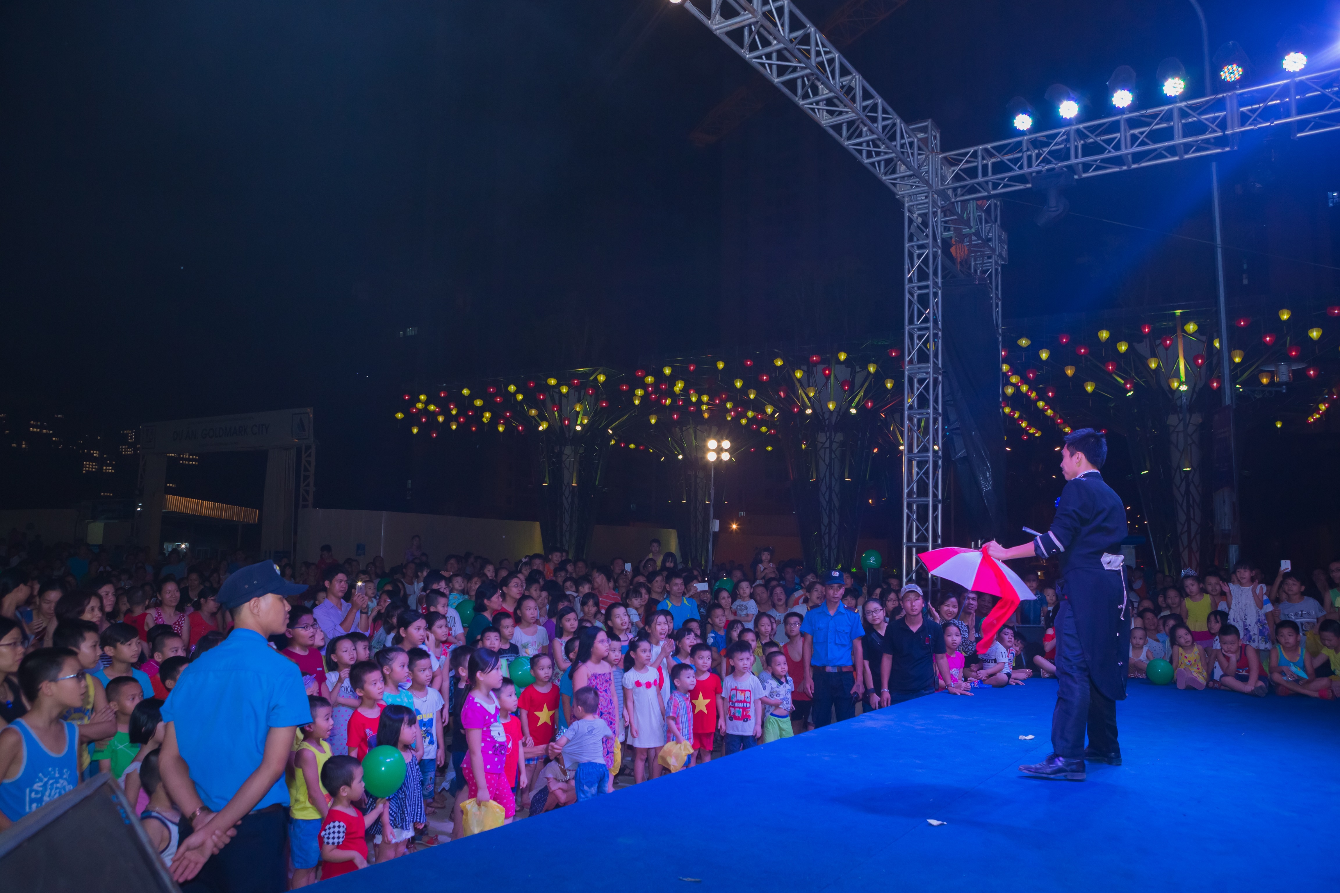 tre em Ha thanh vui don Trung thu truyen thong anh 6