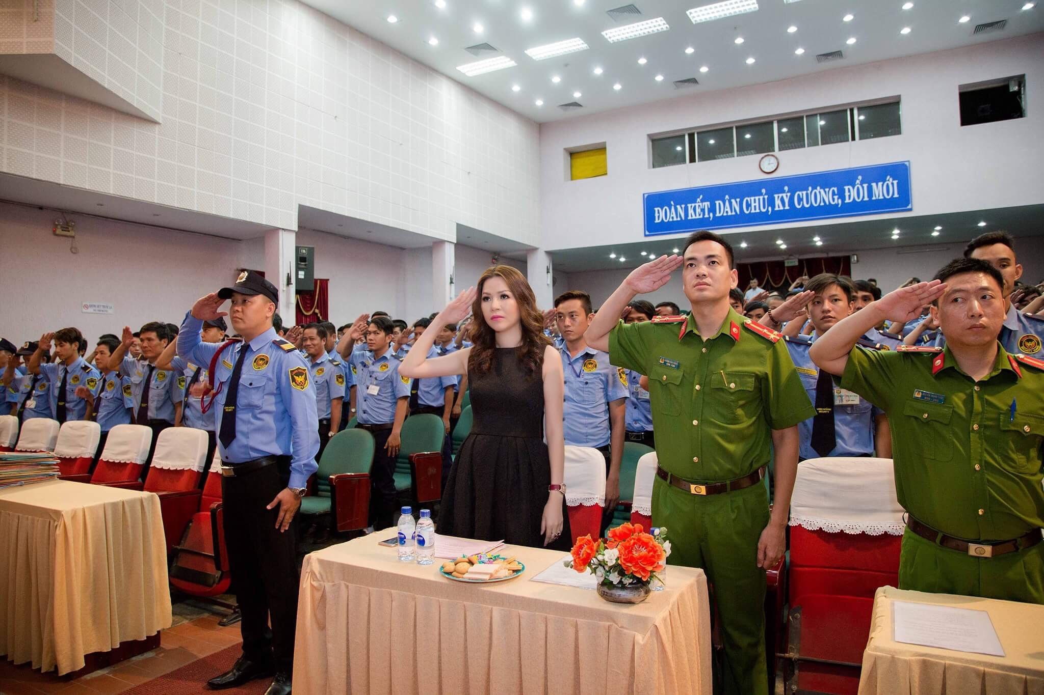 Tập đoàn bảo vệ Long Hoàng ảnh 4 Tap doan bao ve Long Hoang anh 4