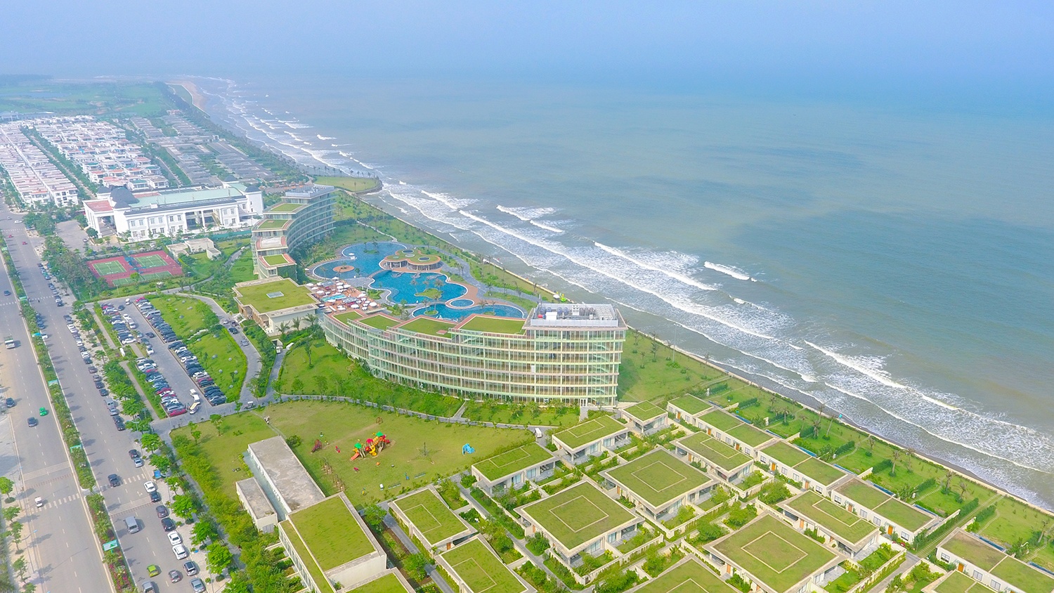 FLC duoc UniCap dinh gia 9 ty USD hinh anh