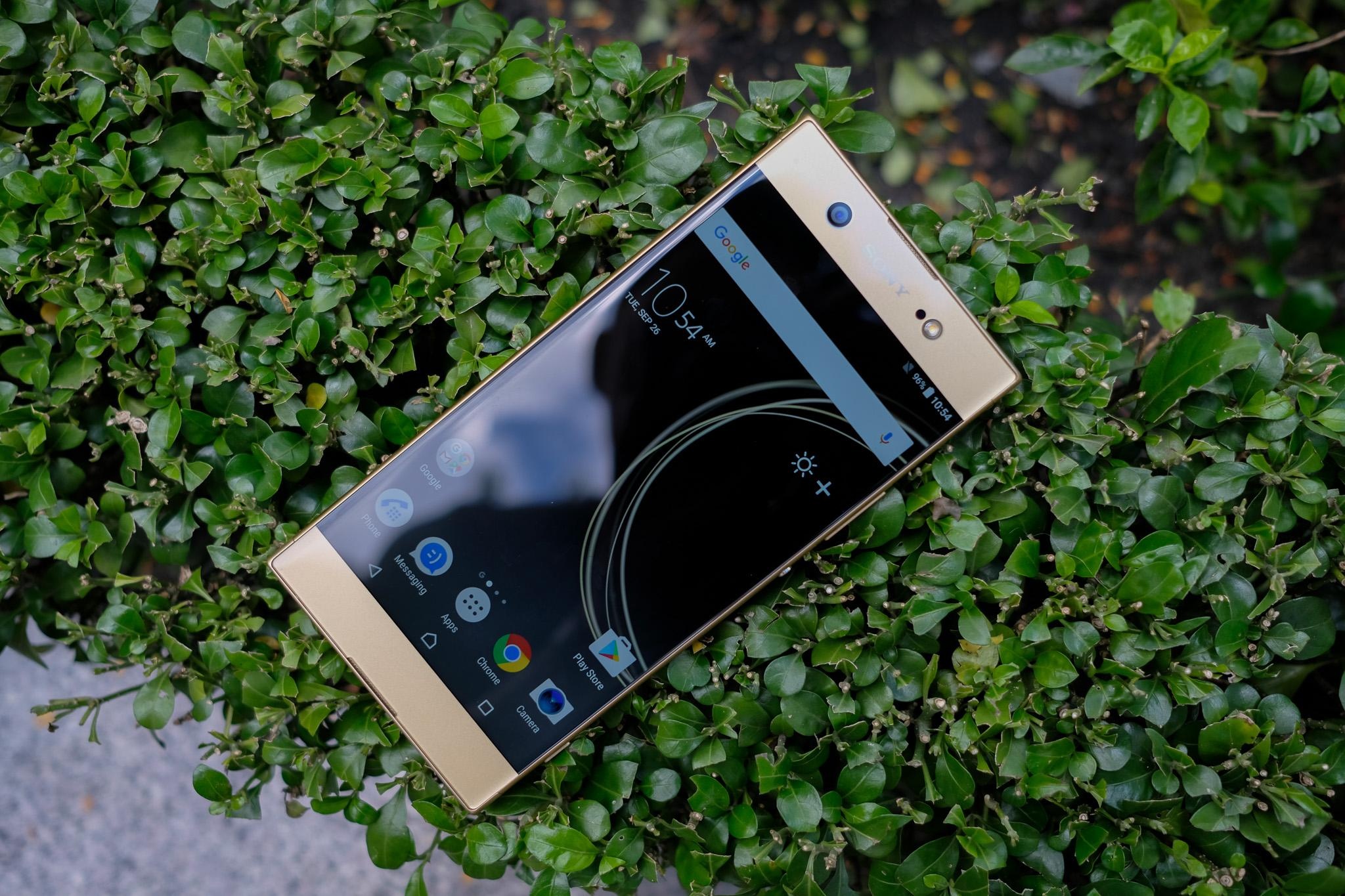 Nhung ly do nen chon Xperia XA1 Ultra trong tam gia 9 trieu dong hinh anh