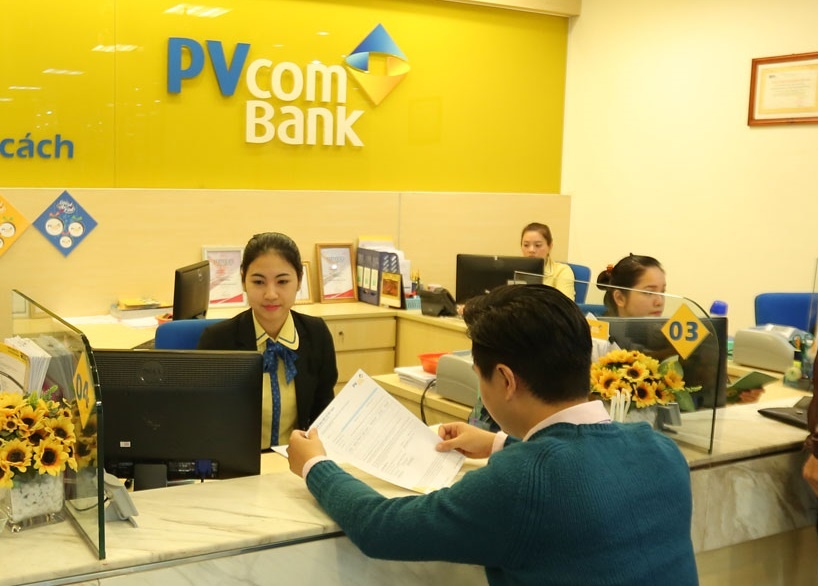 PVcombank trien khai thanh toan hoa don va nap tien dien thoai tu dong hinh anh