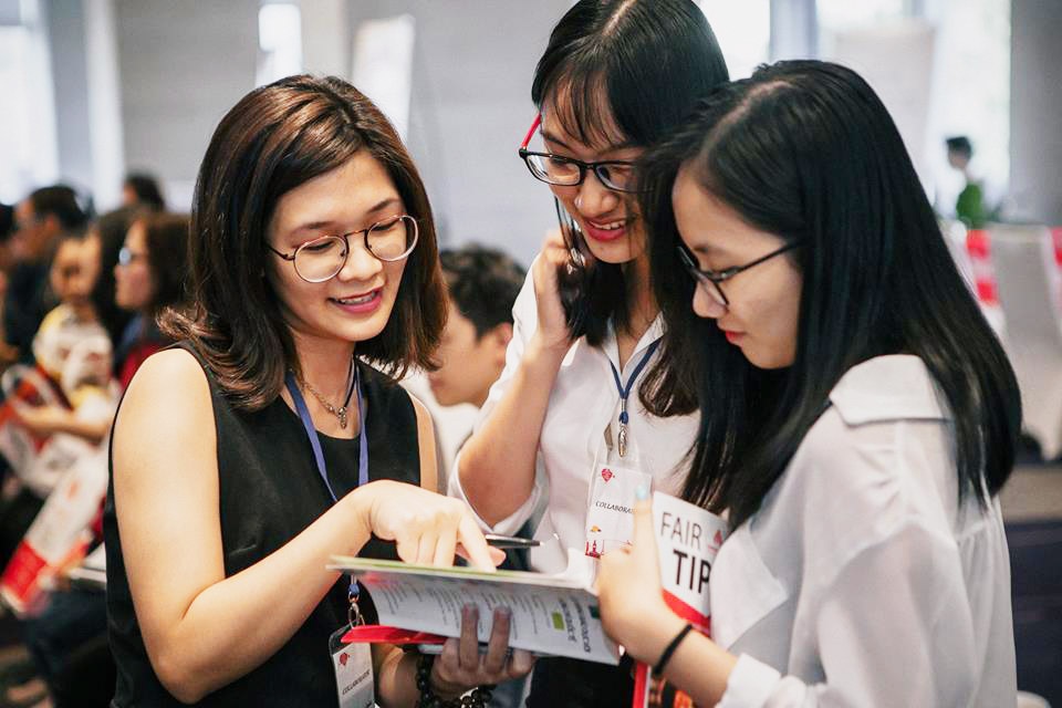 Lua chon nganh hoc phu hop tai Trien lam the gioi du hoc hinh anh