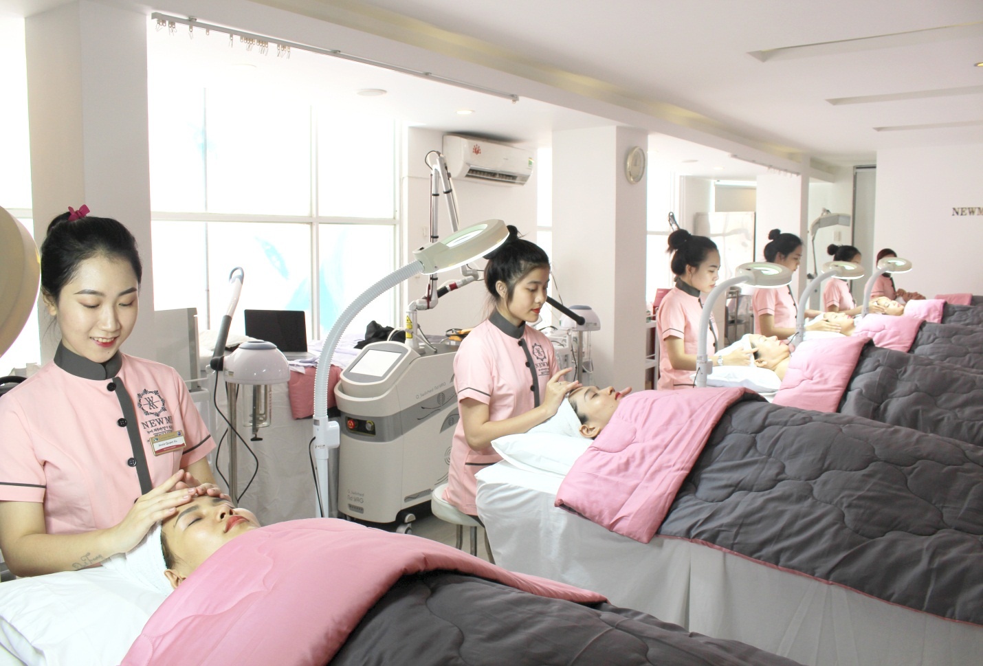 Newme Beauty Academy anh 8