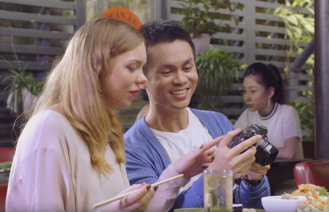 Video - Co the thanh toan JCB trong tay, ban se vi vu noi dau? hinh anh