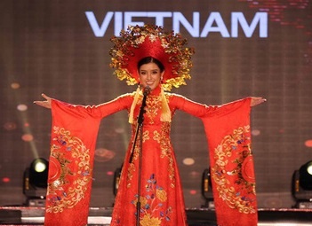 Top thi sinh mac trang phuc dan toc dep nhat Miss Grand International hinh anh