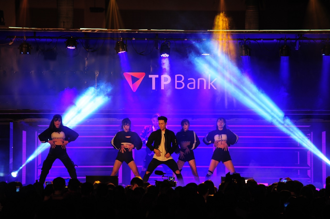 TPBank anh 7