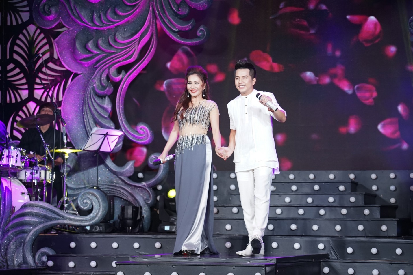 Duong Dinh Tri anh 2