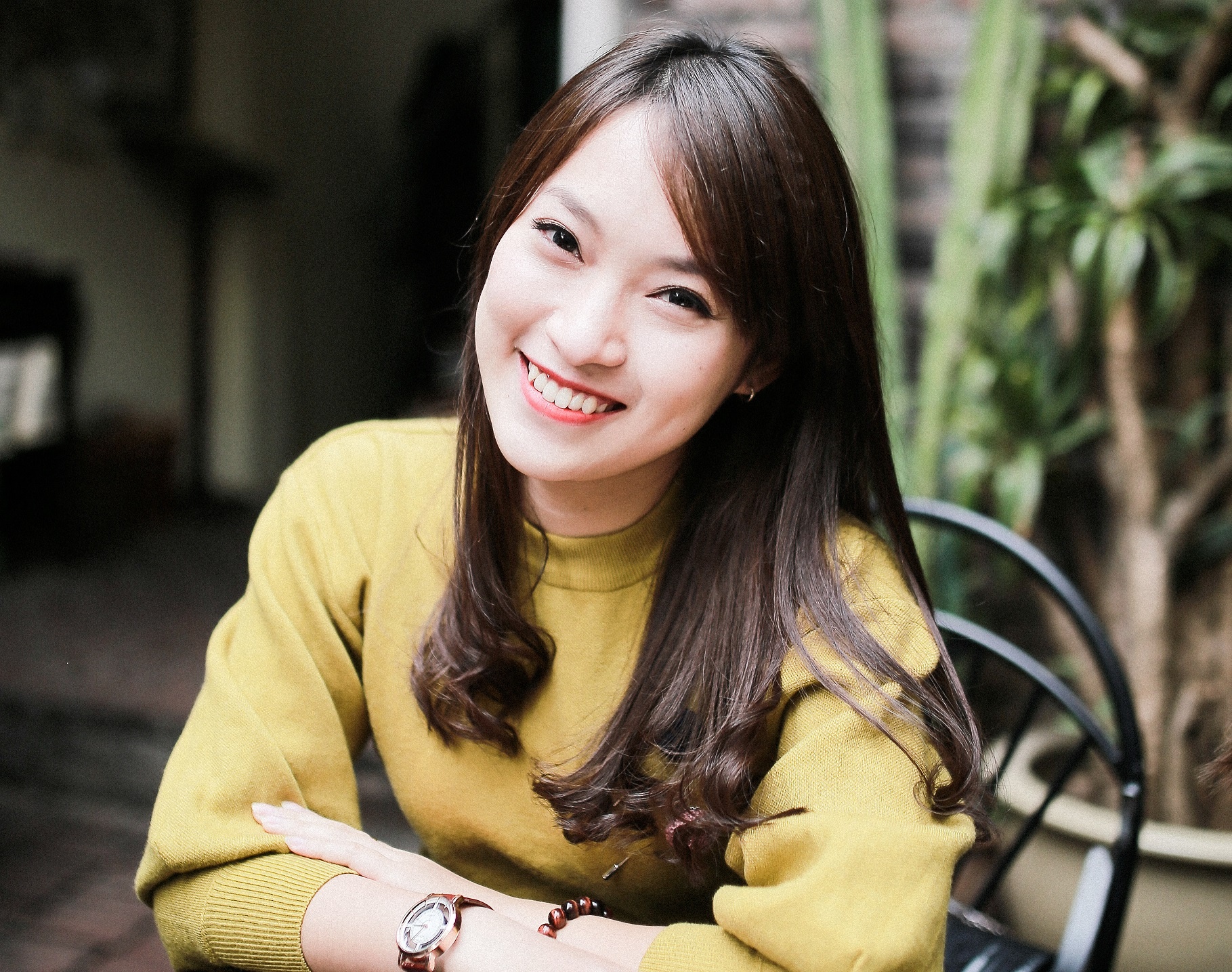 Bi quyet hoc tieng Anh tiet kiem tren Youtube voi 4G MobiFone hinh anh