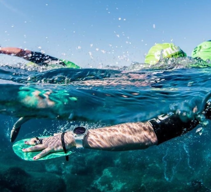 đồng hồ thông minh Garmin fenix 5S thêm 3 màu mới ảnh 2 dong ho thong minh Garmin fenix 5S them 3 mau moi anh 2