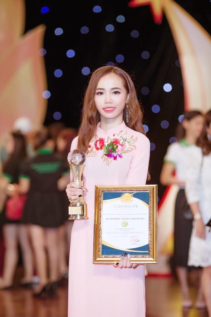 Hoang Linh Natural anh 6