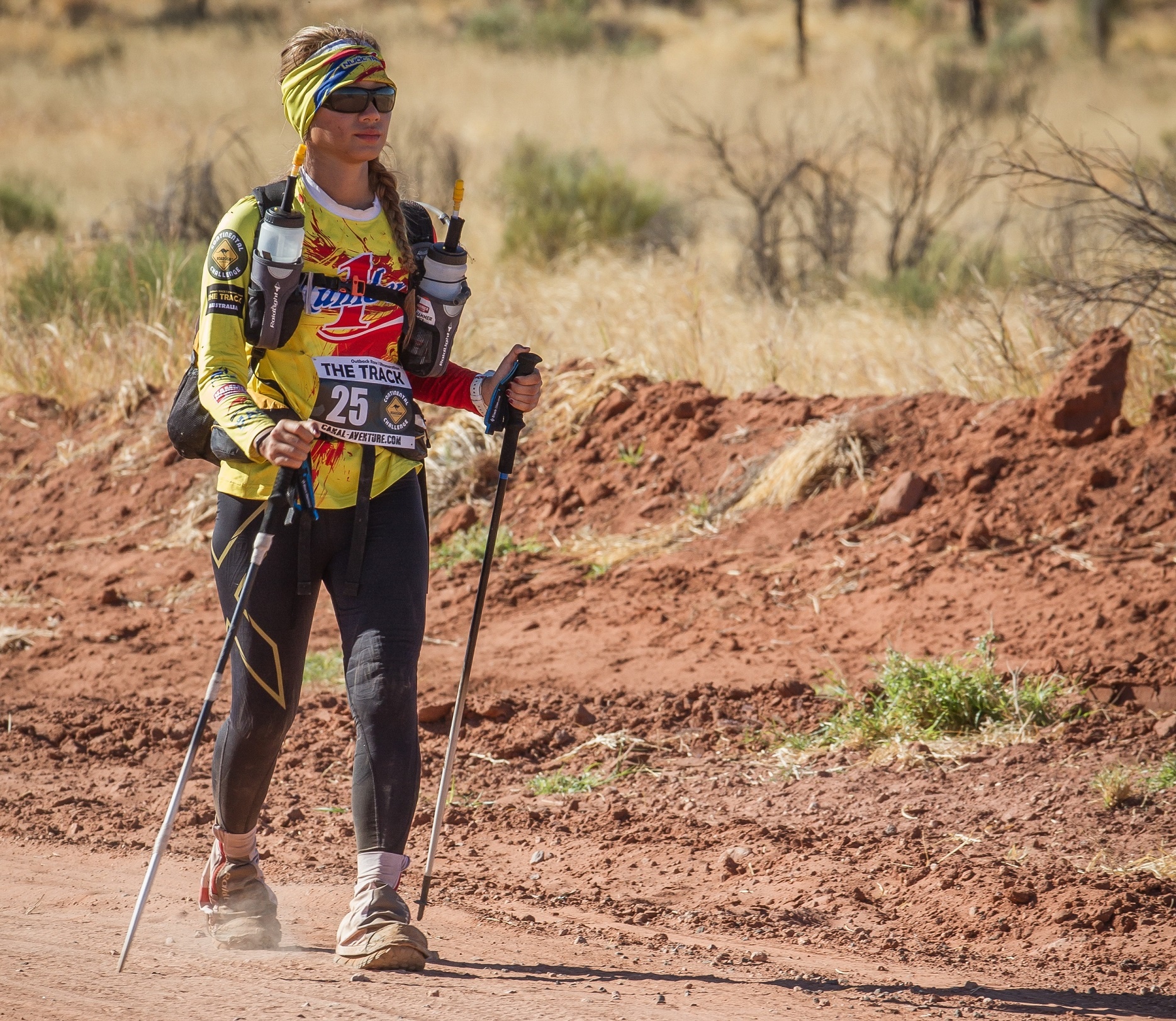 co gai Viet tung chinh phuc 4 sa mac anh 1