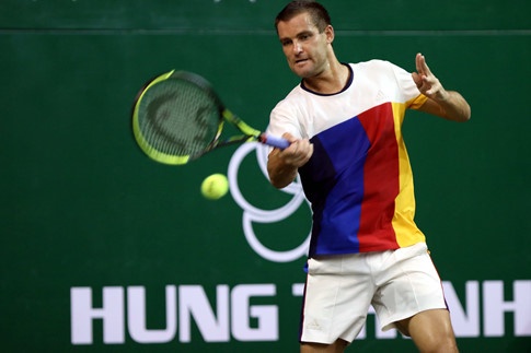 Mikhail Youzhny gianh chuc vo dich Giai Hung Thinh Vietnam Open 2017 hinh anh