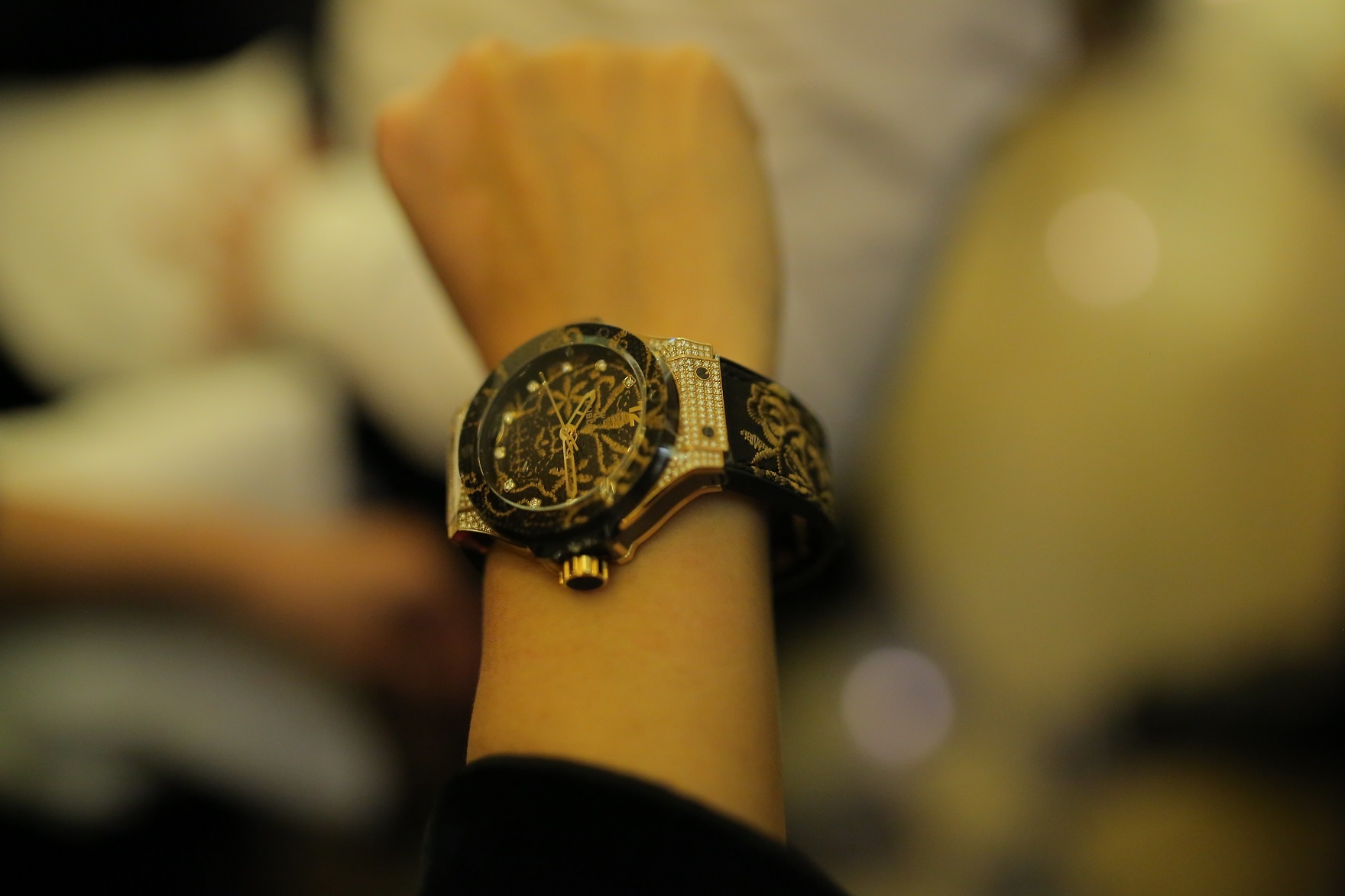 Hublot anh 6