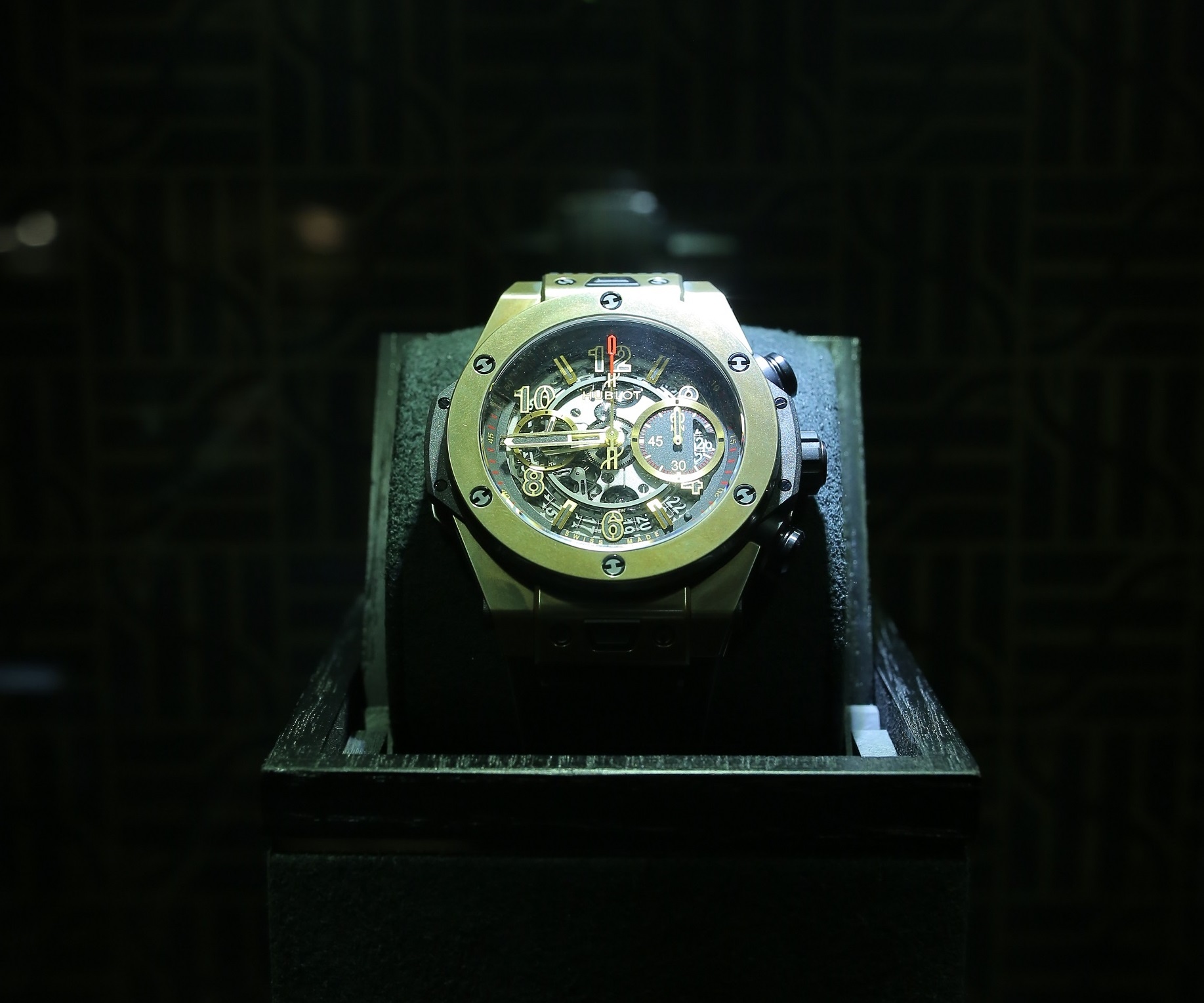 Hublot anh 8