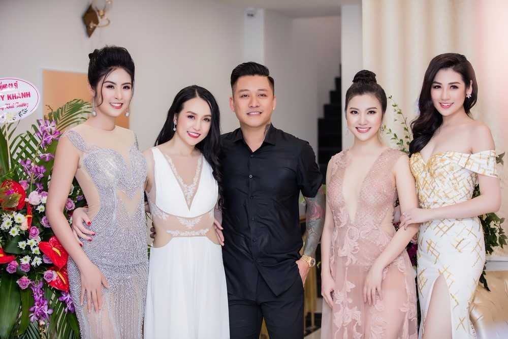 Dan nguoi dep long lay mung Huong Baby khai truong spa Camellia H hinh anh