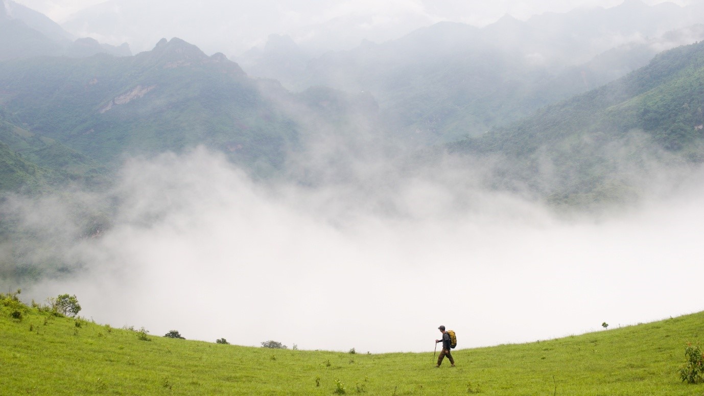 laptop gon nhe cho nguoi tre me xe dich anh 1