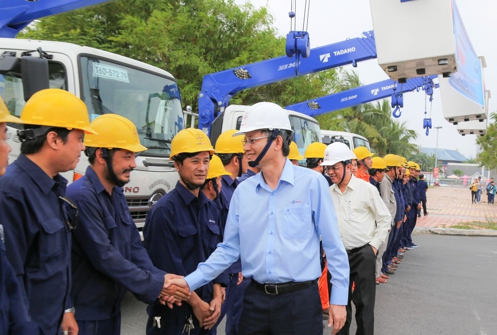 Tổng công ty Điện lực miền Trung ảnh 3 Tong cong ty Dien luc mien Trung anh 3