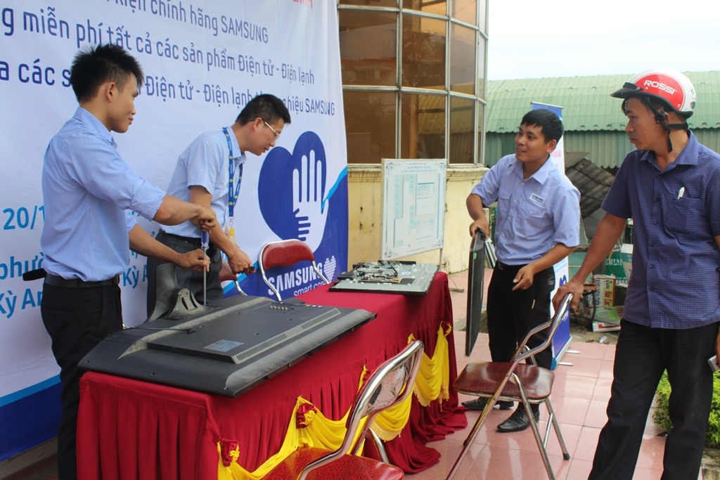 Cong ty Dien tu Samsung anh 1