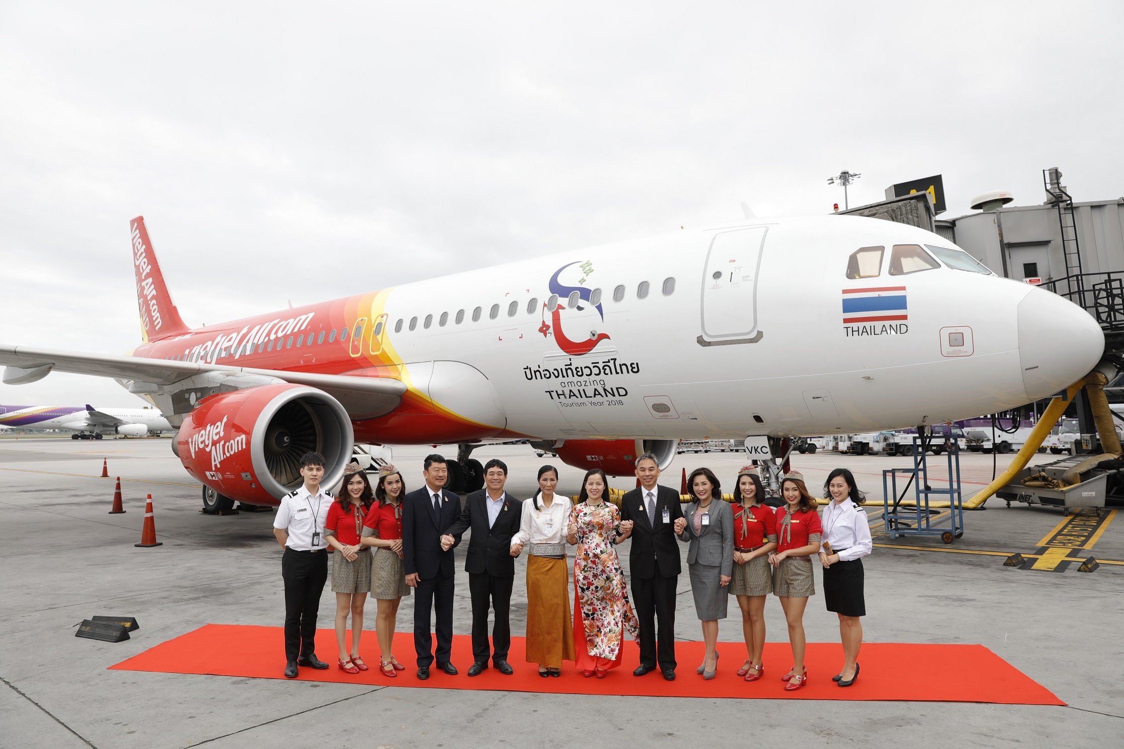 Vietjet Thailand ra mat tau bay moi mang bieu tuong du lich Thai Lan hinh anh
