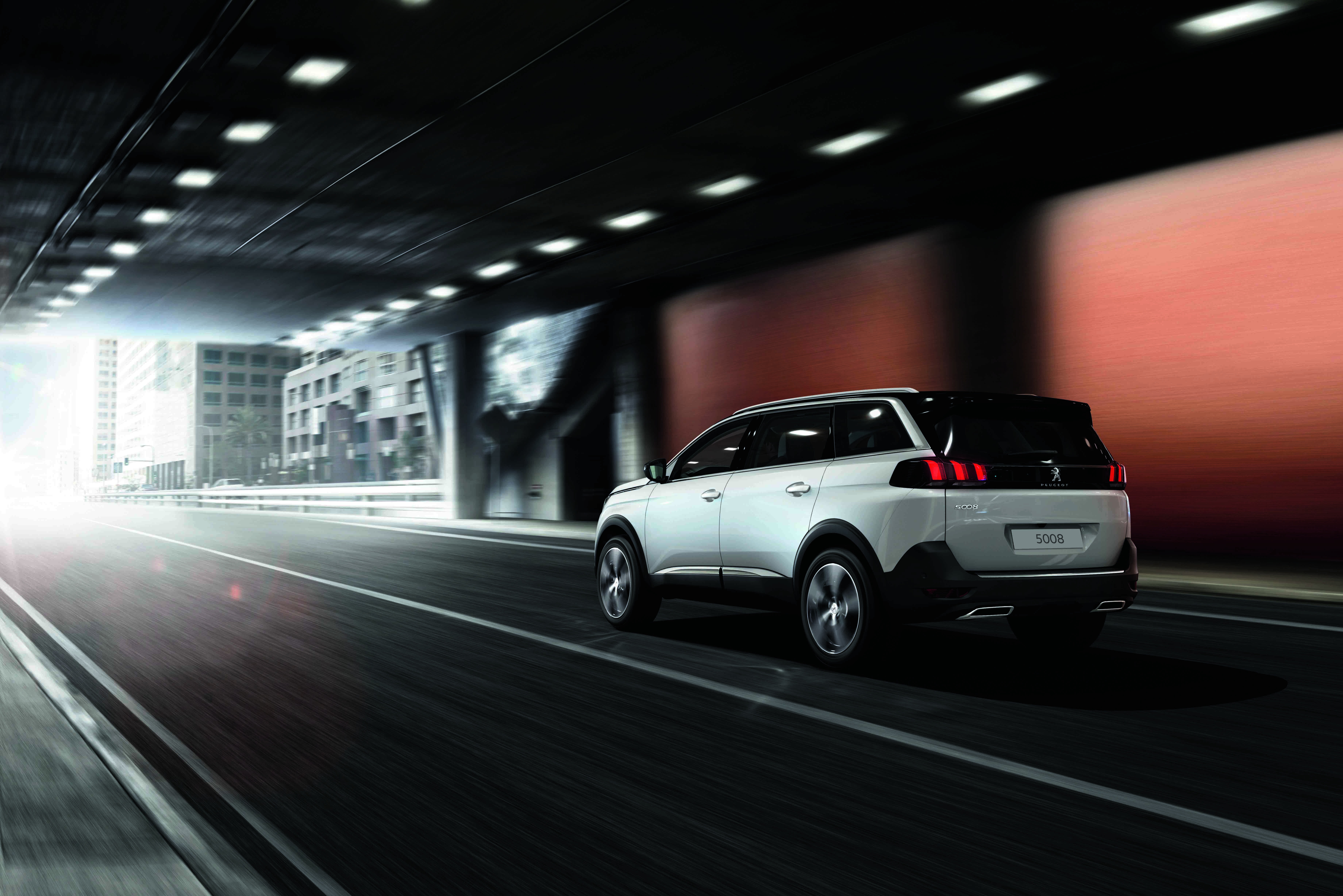 Peugeot 5008 ảnh 3 Peugeot 5008 anh 3