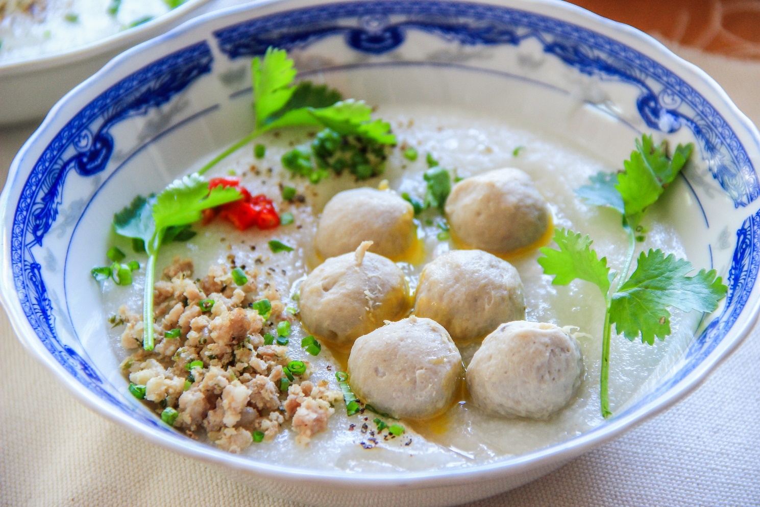 Dia chi thuong thuc chao suon ngon gia chi tu 20.000 dong tai Sai Gon hinh anh