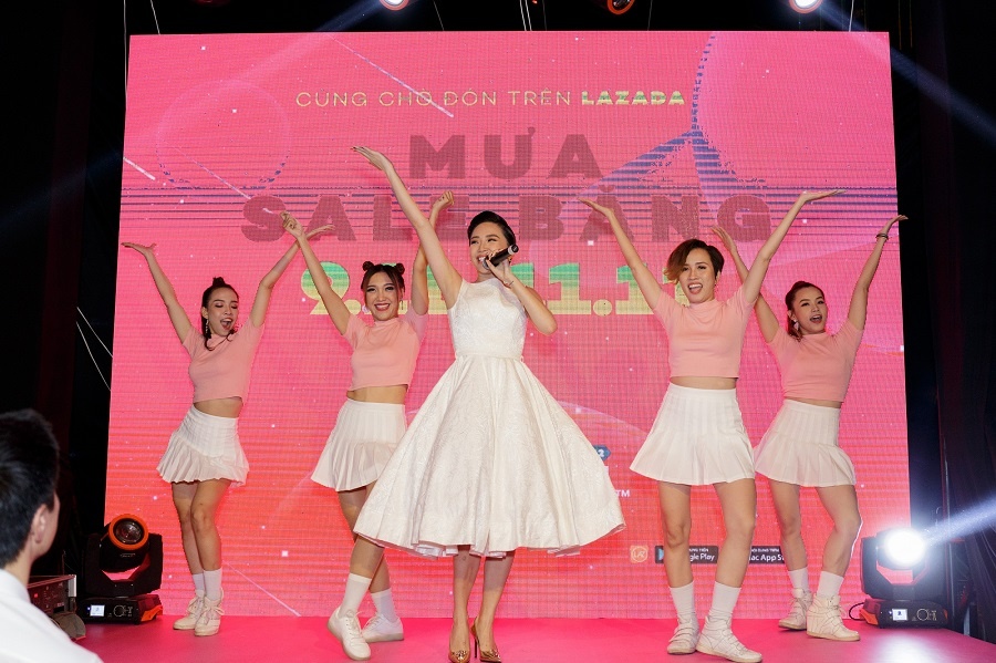 Lazada anh 4