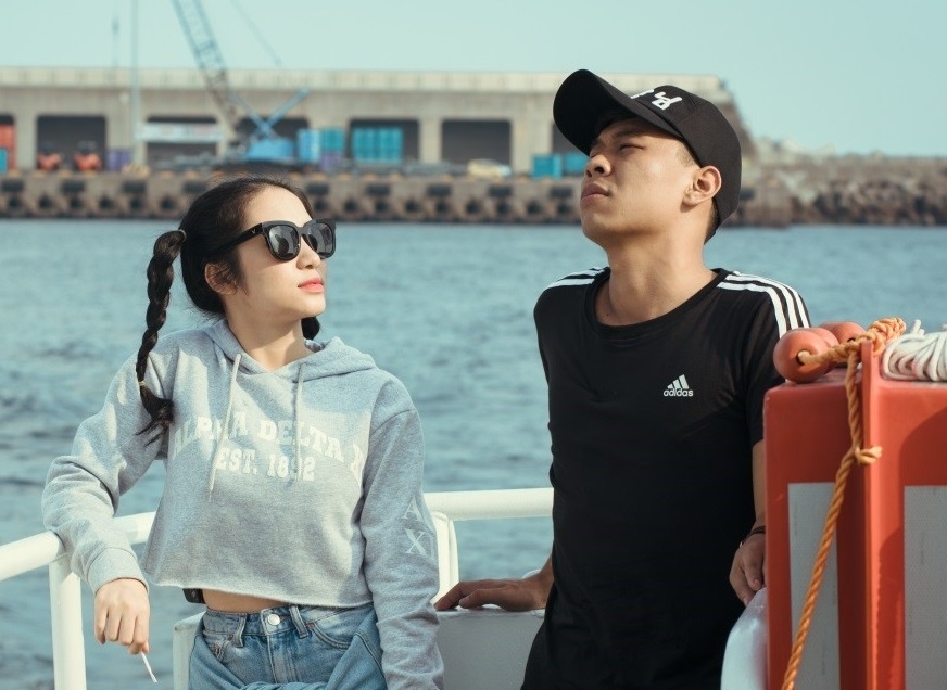 3 trai nghiem sang chanh cua Hoa Minzy va Trung Ruoi tai Jeju hinh anh