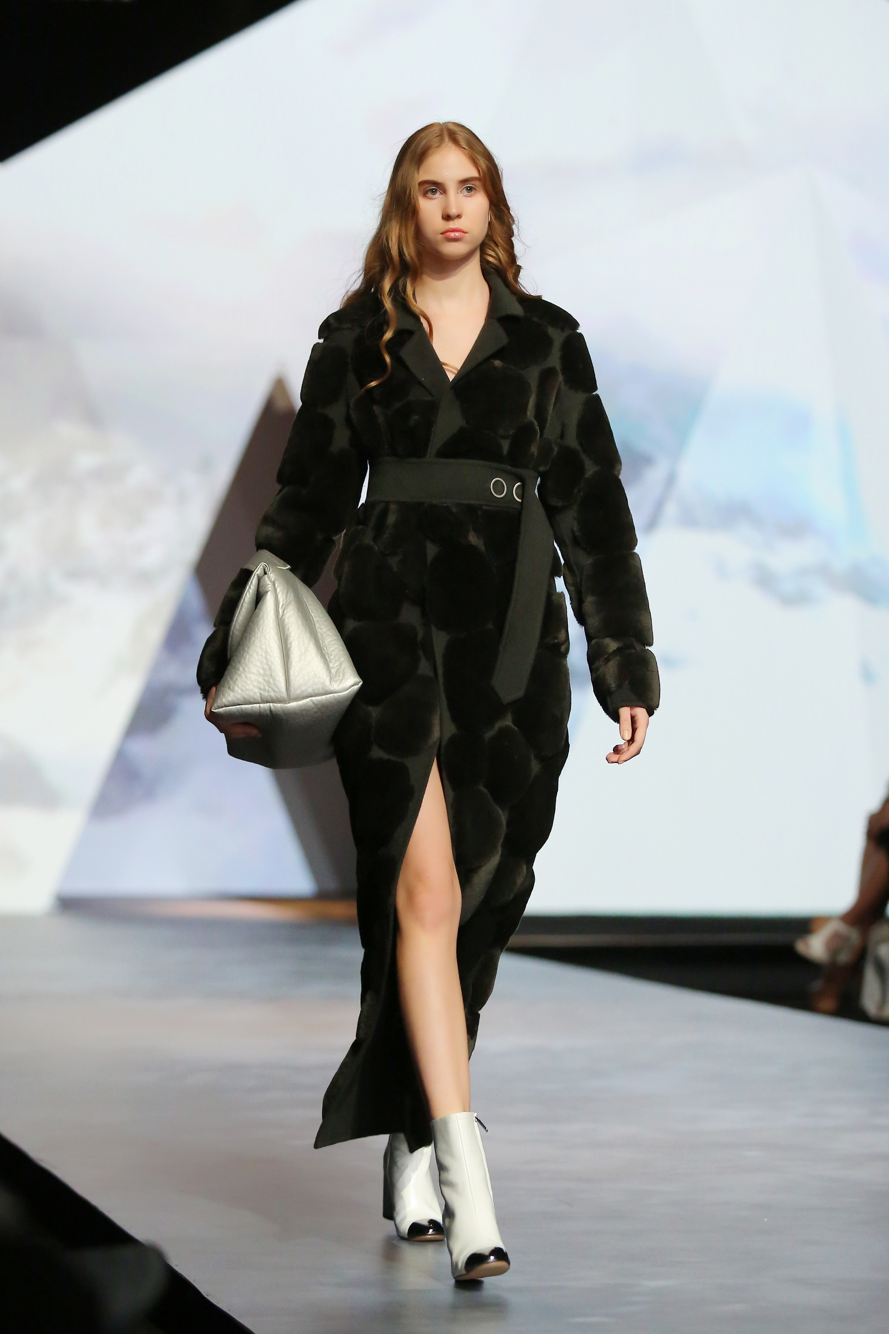 thoi trang cong so thanh lich ma quyen ru anh 3