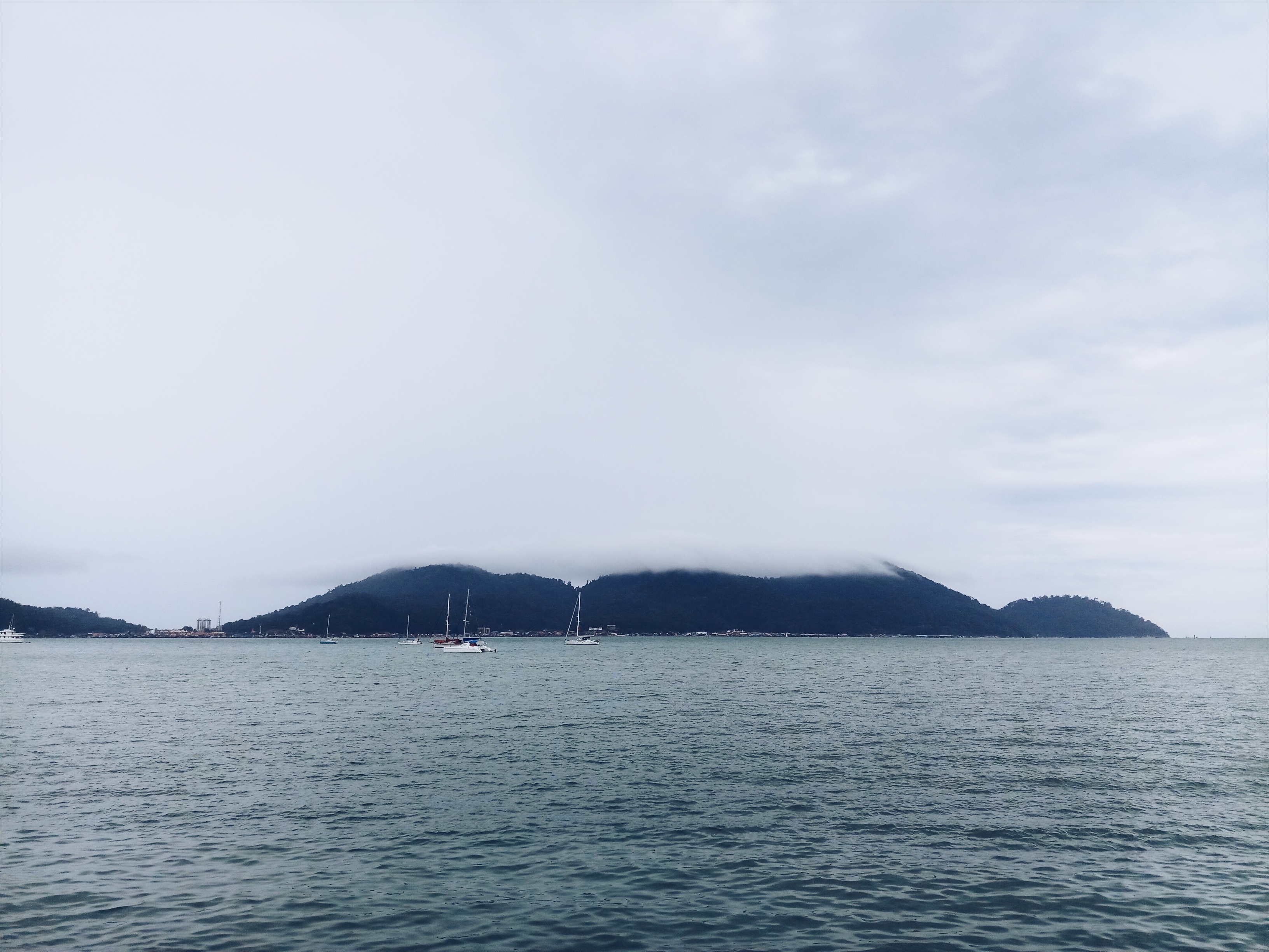 loat anh chup bang Galaxy J7+ anh 5