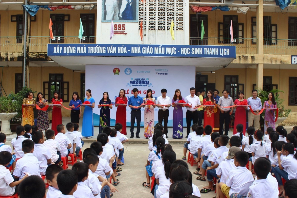 Mizuiku - Em yeu nuoc sach anh 1