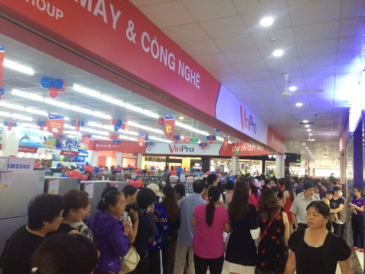 Vincom ảnh 2 Vincom anh 2