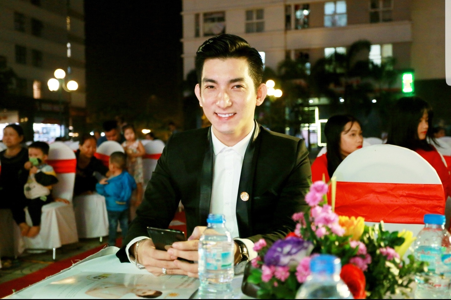 G-White ảnh 2 G-White anh 2