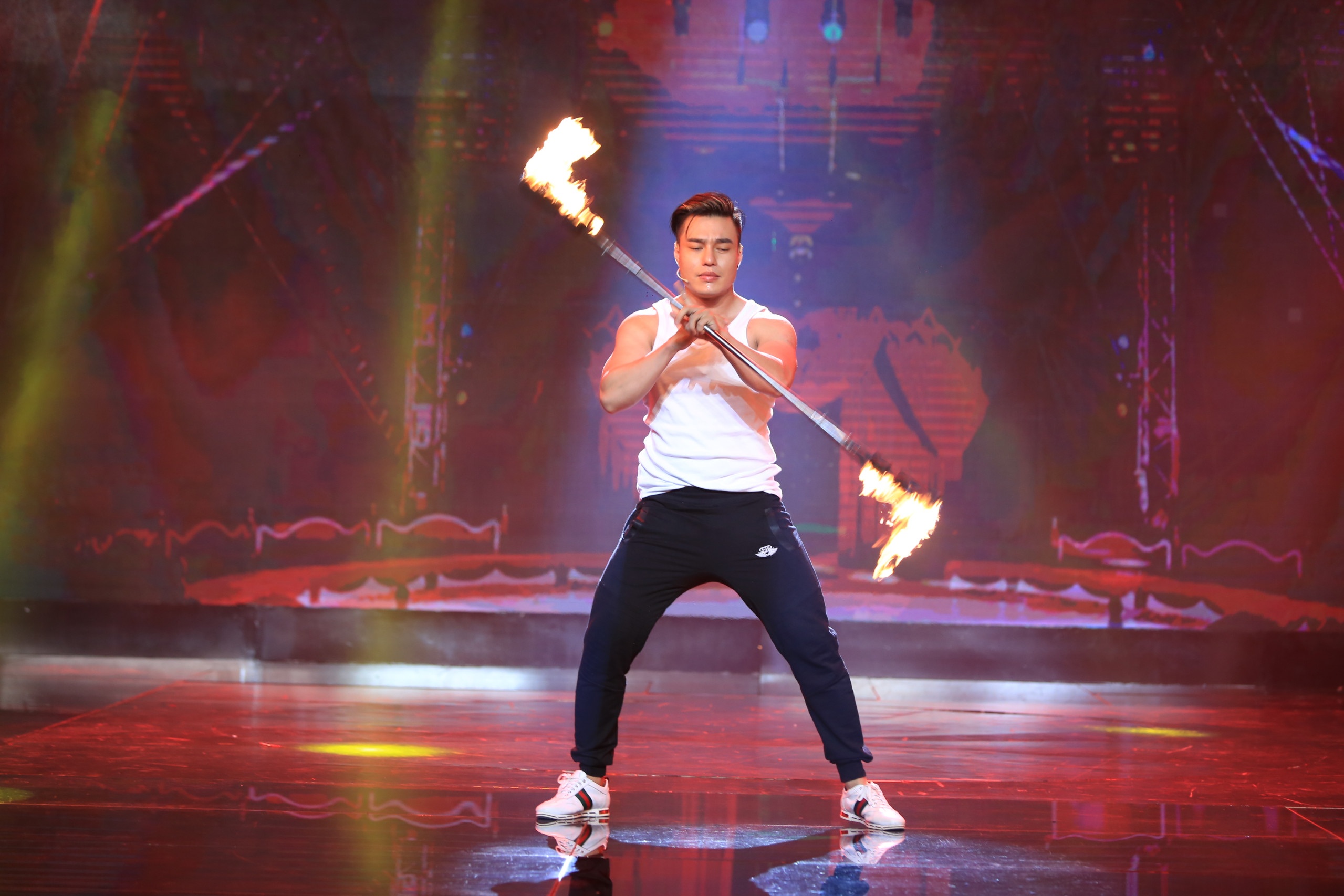 Nhung quan quan gameshow duoc long khan gia truyen hinh Vinh Long hinh anh