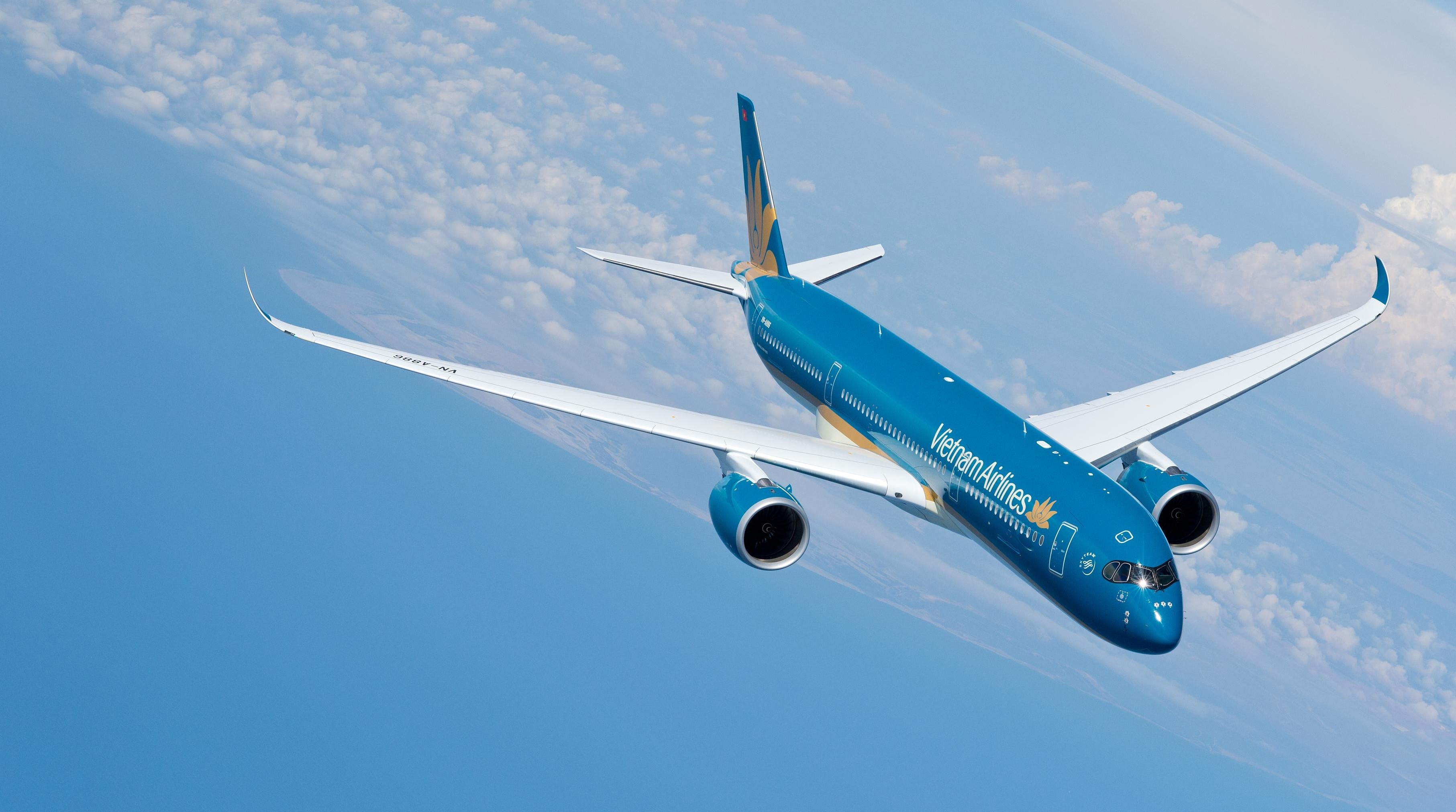 Vietnam Airlines trien khai chuong trinh uu dai ‘Tuan vang online’ hinh anh