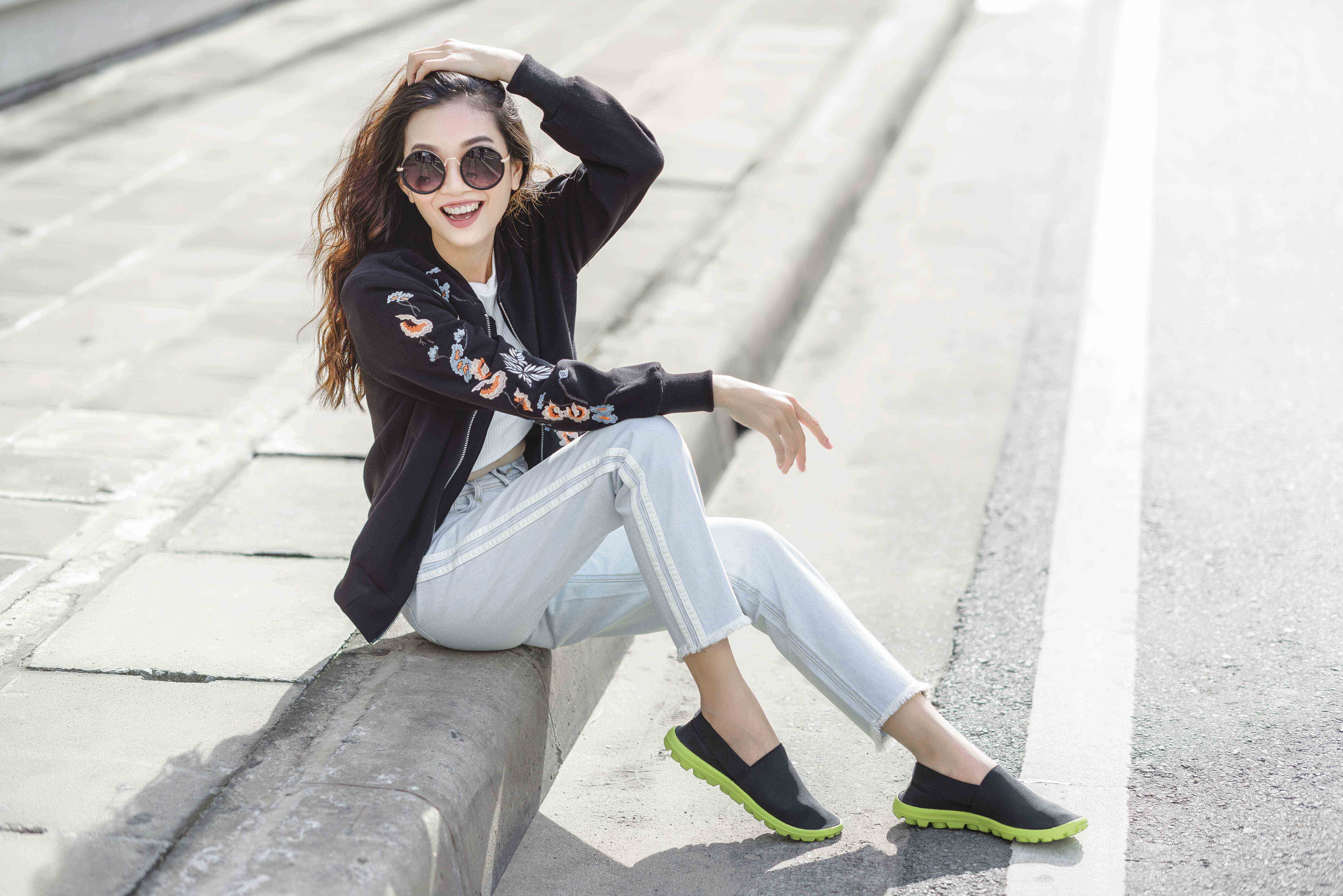 Mix do da phong cach voi giay luoi hinh anh