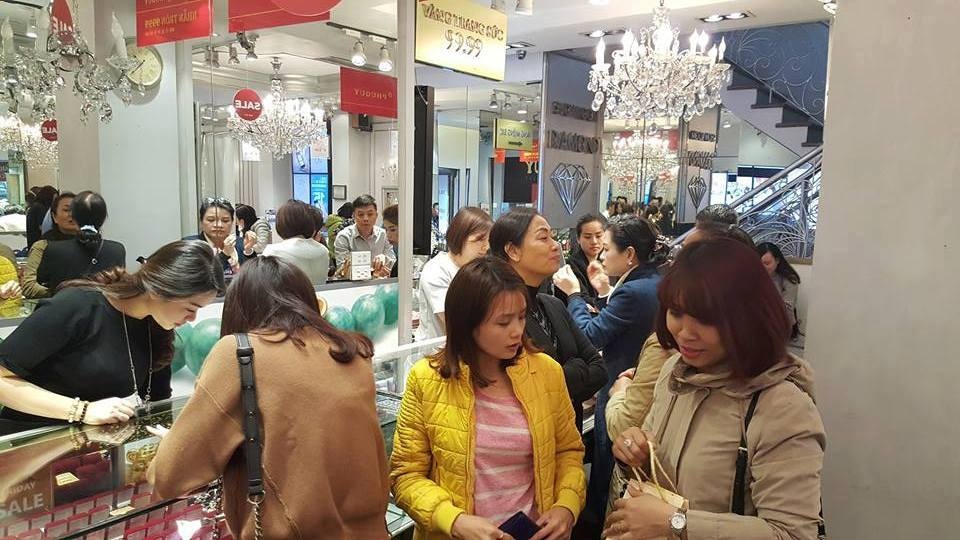 vang bac da quy Phu Quy anh 2