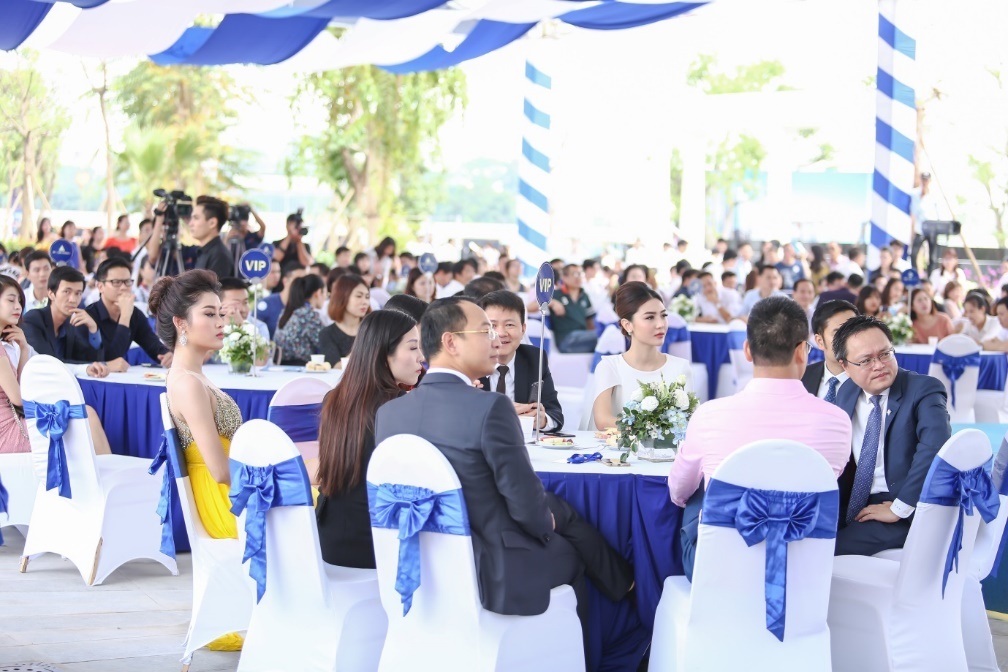 can ho mau Sunshine City anh 9