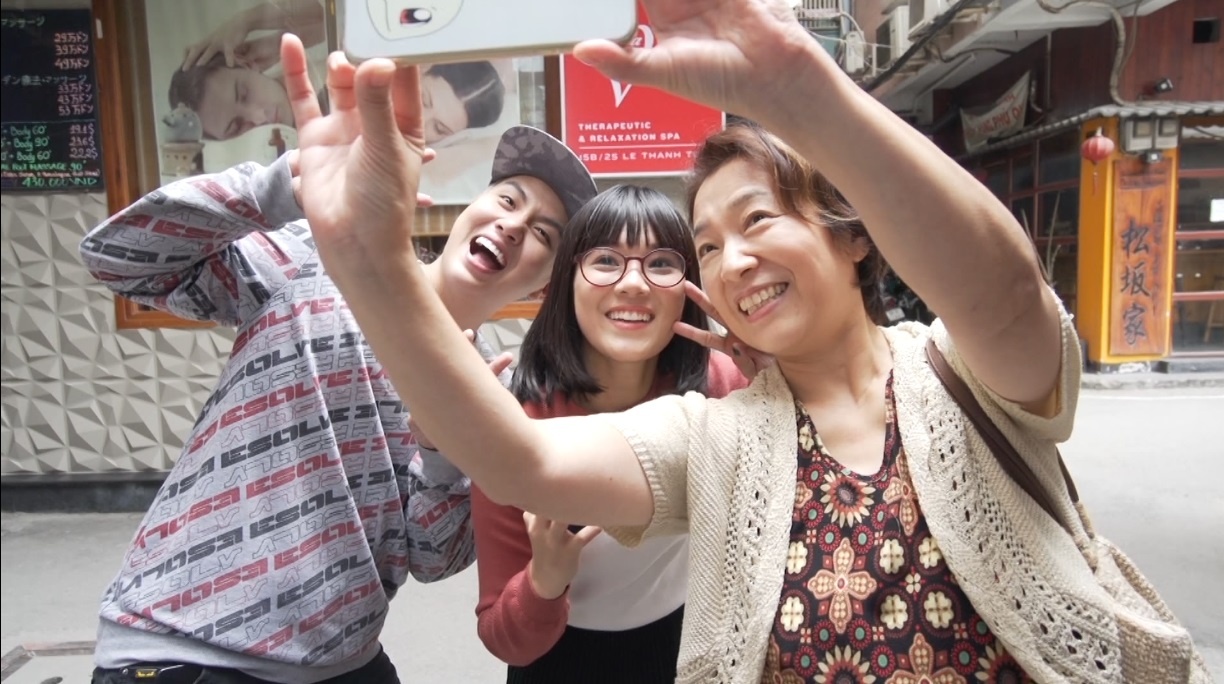 Hoc tieng Nhat de dang cung Duy Khanh, Hoang Yen Chibi hinh anh