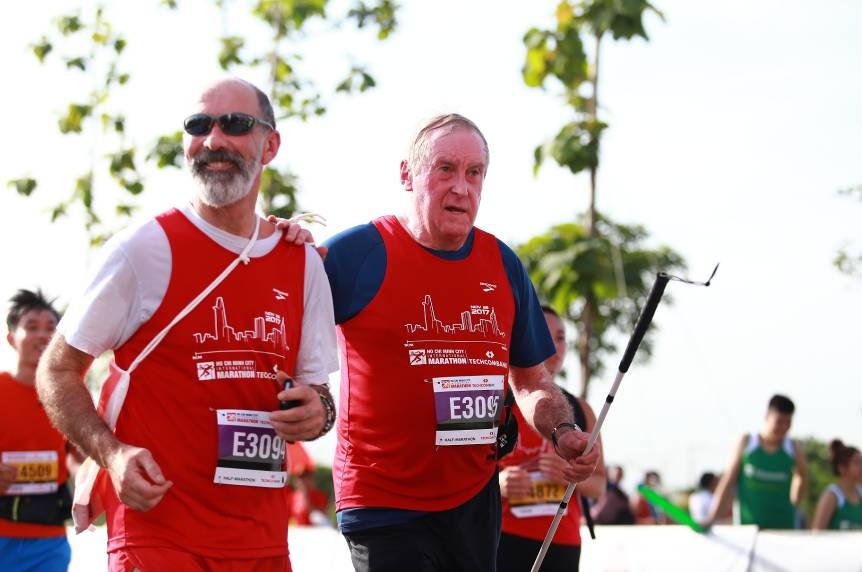 Nhung diem dang nho ve giai marathon quoc te lon nhat 2017 hinh anh