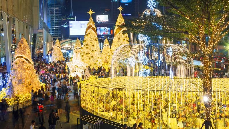 Nhung ly do de ban muon bay ngay den Thai Lan mua le hoi hinh anh